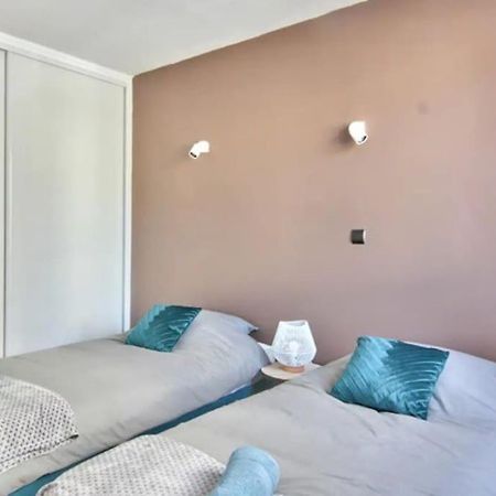 Grand Et Beau T5 Spacieux Сент Етиен Екстериор снимка